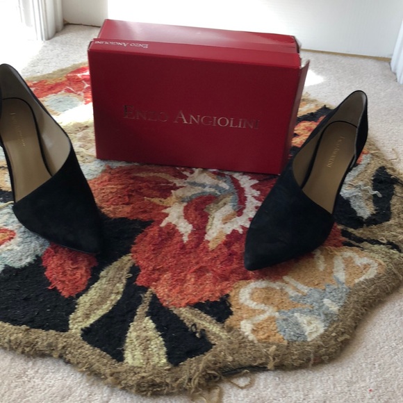 Enzo Angiolini Black Suede Heels - Picture 1 of 5